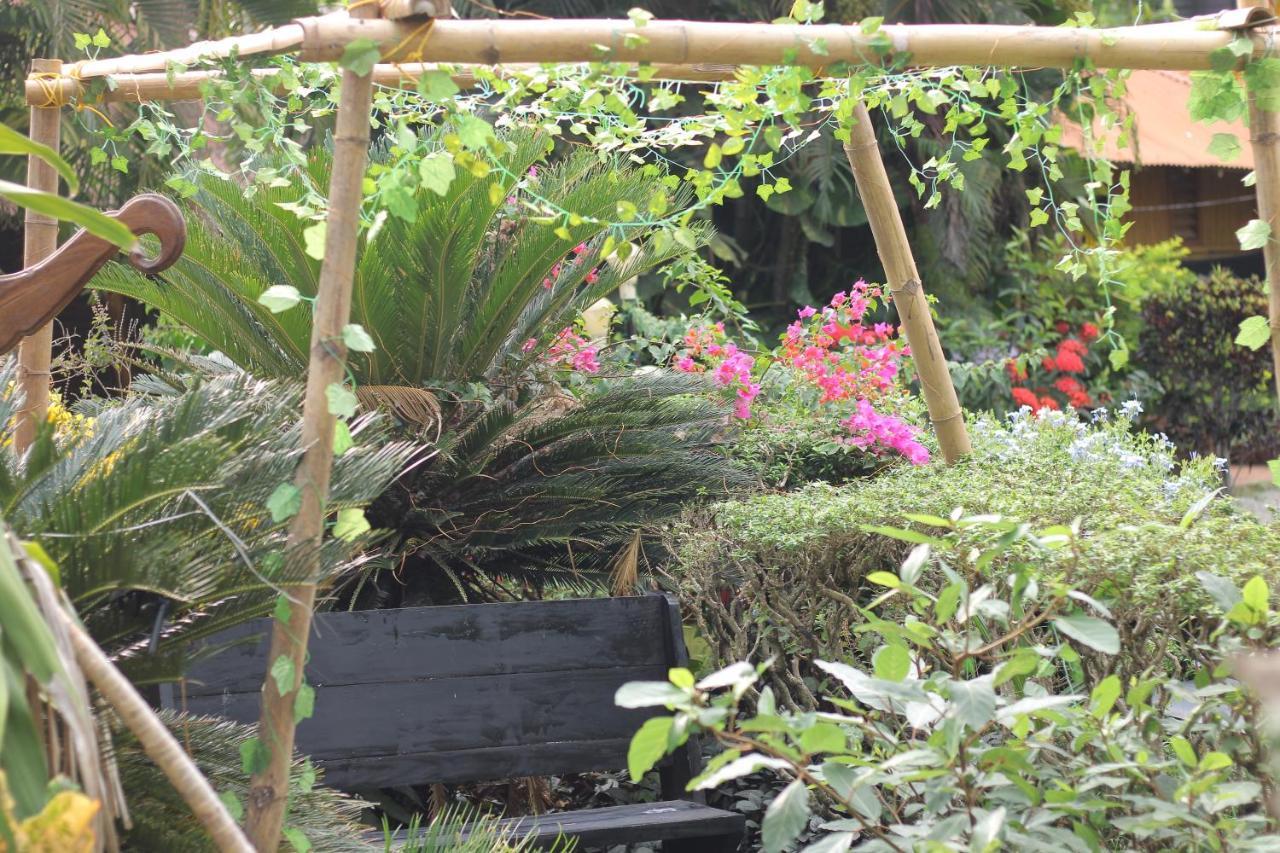 Kerala Bamboo House 호텔 바르칼라 외부 사진