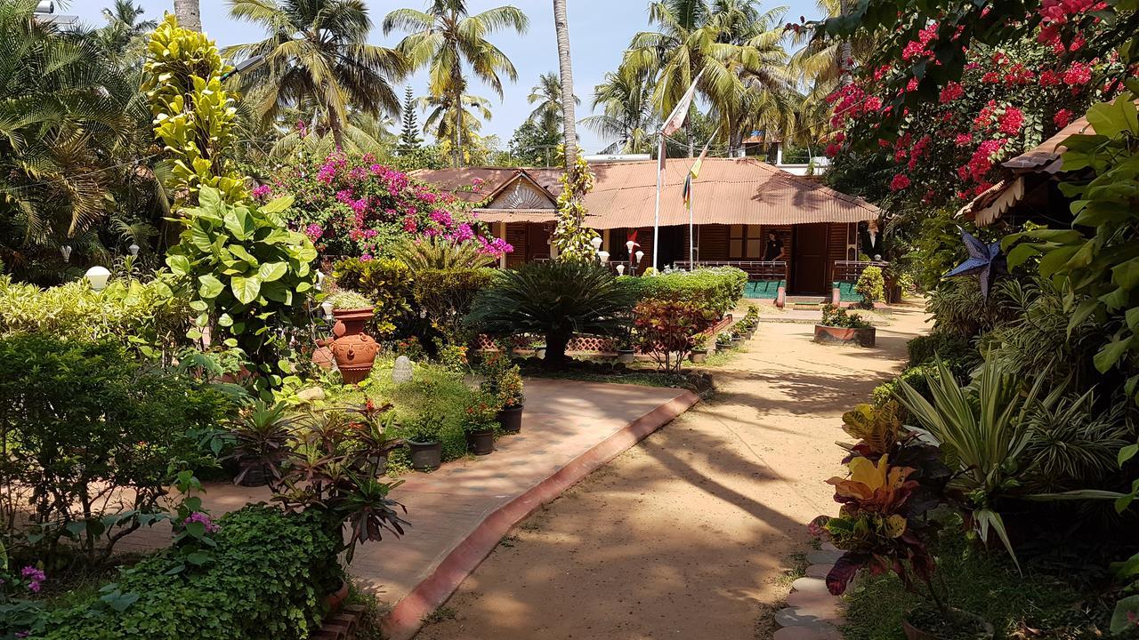 Kerala Bamboo House 호텔 바르칼라 외부 사진